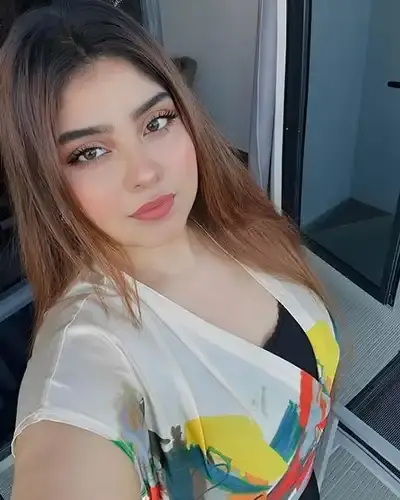 Fatehpur Sikri Escort